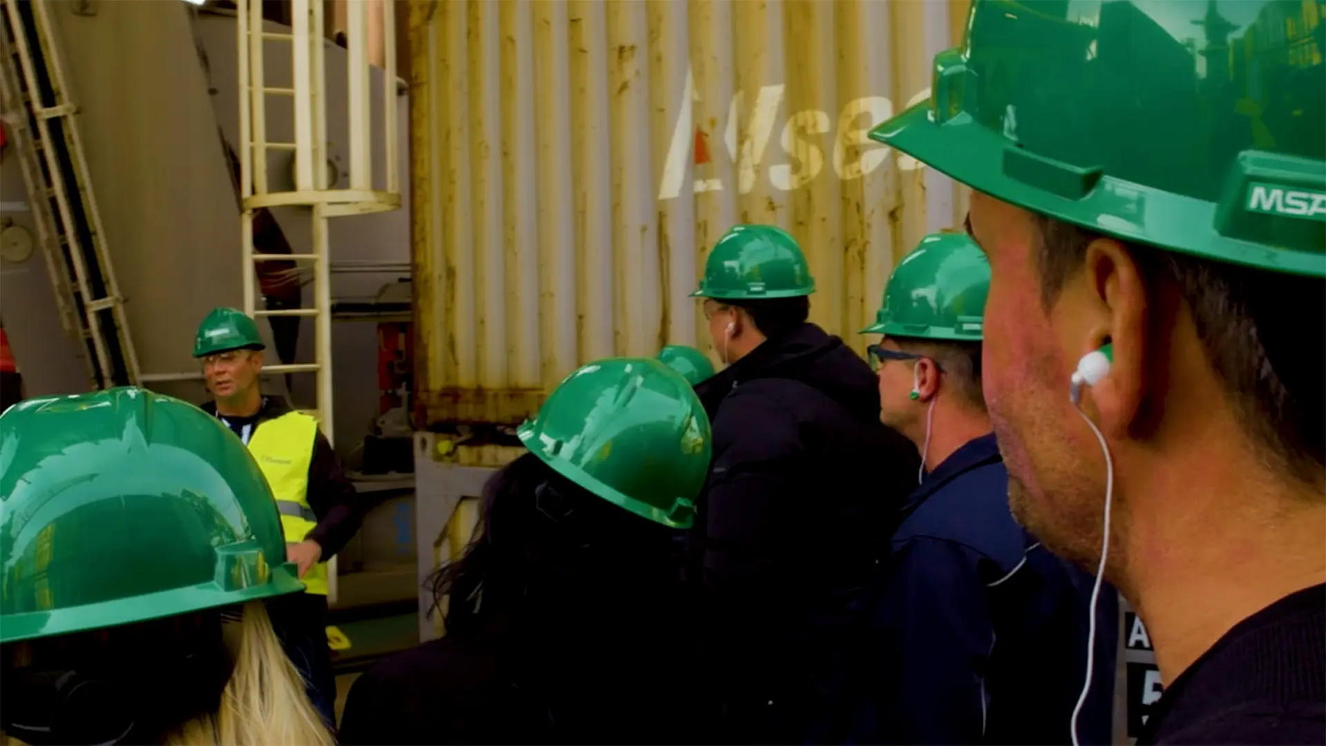 Huur AXITOUR communicatiesets voor industriele rondleidingen